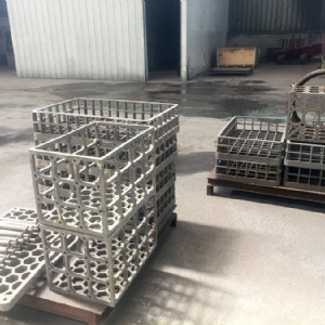 熱處理工業(yè)電爐熱處理耐高溫方筐